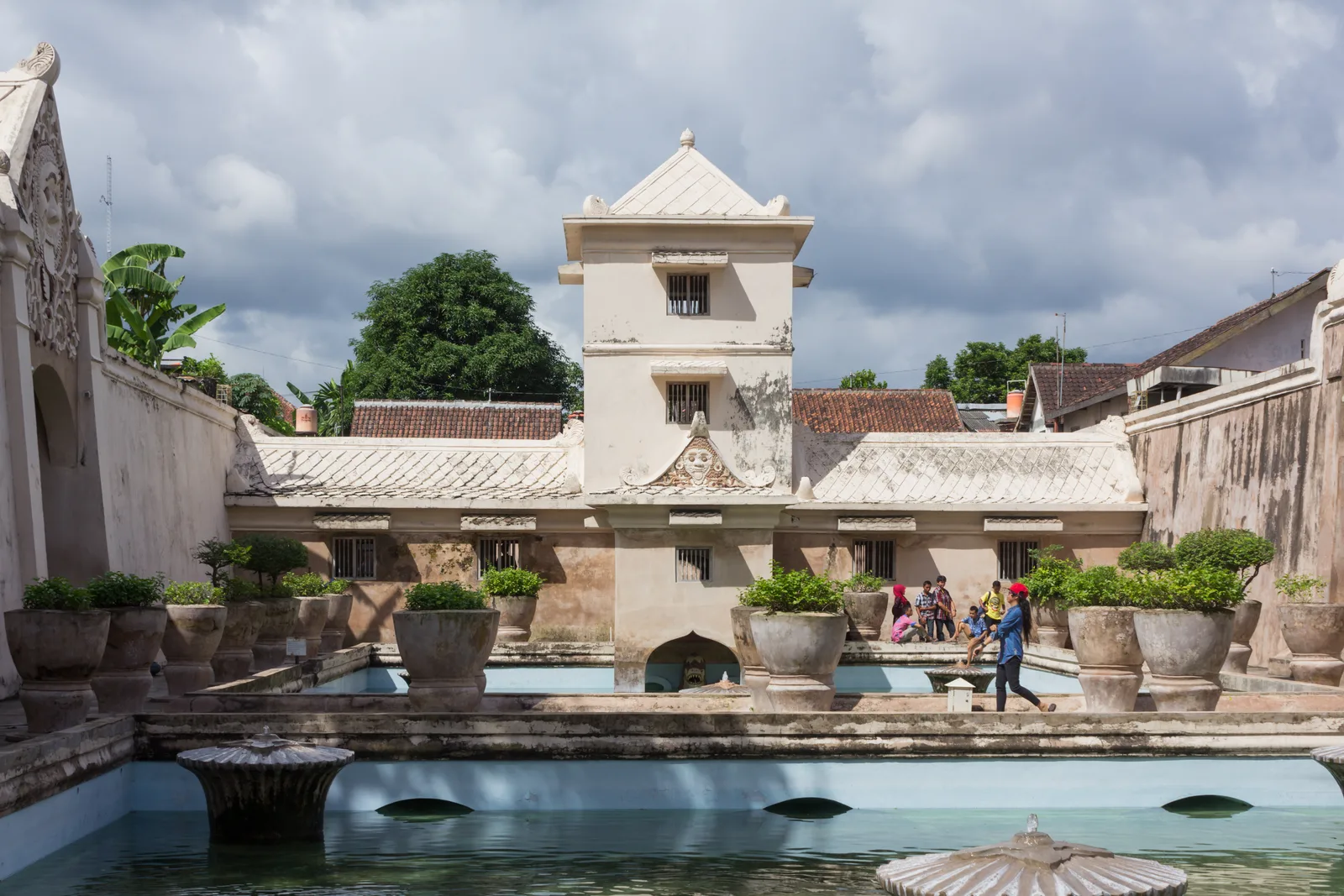 Pools, low buildings and a tower in the former Taman Sari bathing complex